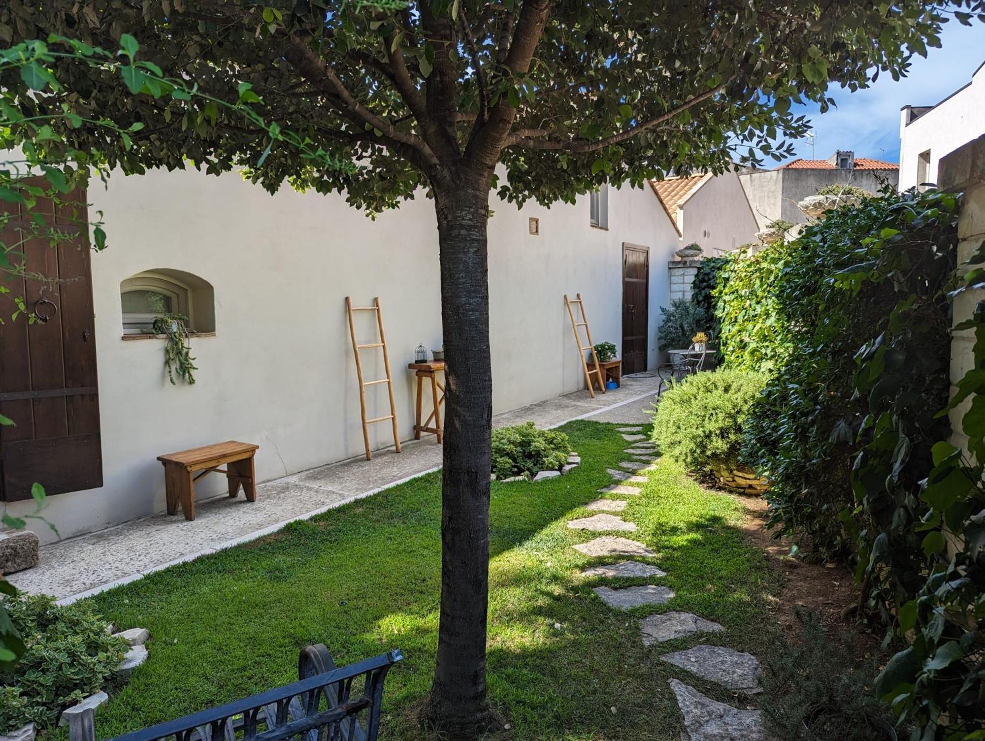Borgo San Gaetano Bed & Breakfast Bernalda Eksteriør bilde